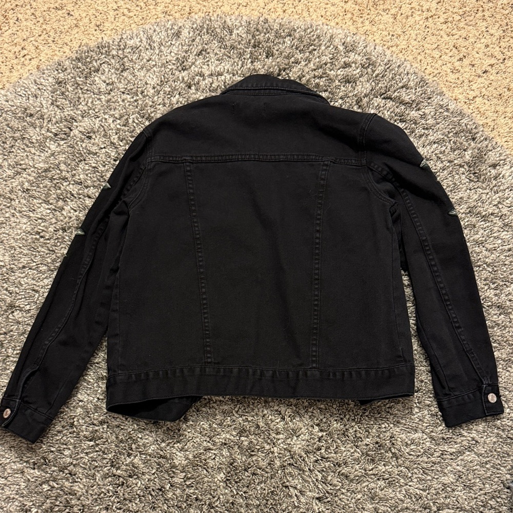 PacSun Black Jean Jacket with Red and Blue Floral Embroidery - Picture 4 of 4